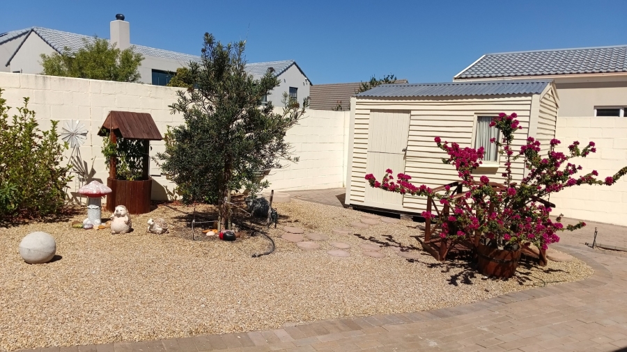 4 Bedroom Property for Sale in Country Club Western Cape